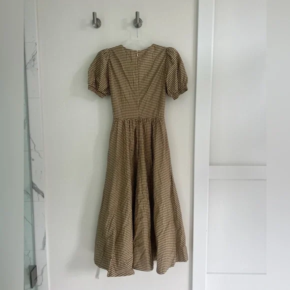 deep v brown dress Deep V-Neck Backless Tie Maxi Dress – Littlebox India main image 1